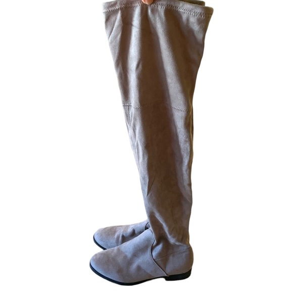 Sold the Knee Sock Boots New stretch faux suede gray-taupe light&comfy to wear 7 - Picture 6 of 16